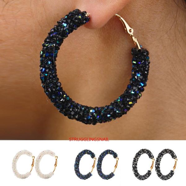 2021 retro alloy metal round hoop earrings for women fashion gold color silver color bohemian jewelry earrings party gift, Golden;silver
2021 retro alloy metal round hoop earrings for women fashion gold color silver color bohemian jewelry earrings party gift, Golden;silver