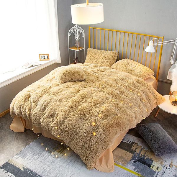 bedding sets cold winter solid double layer thickened warm comfortable volcanic velvet wash machine super set 3pc
bedding sets cold winter solid double layer thickened warm comfortable volcanic velvet wash machine super set 3pc