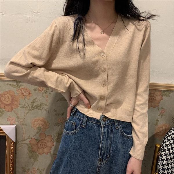 2020 new spring and autumn knitted cardigan female korean short v-neck long-sleeve thin sweater coat, White
2020 new spring and autumn knitted cardigan female korean short v-neck long-sleeve thin sweater coat, White