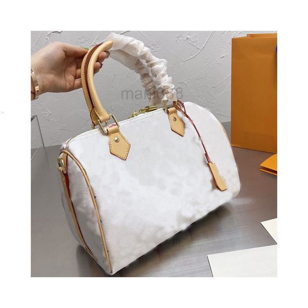 vintage handbag pillow shape women hand bags lady tote bag genuine leather shoulder bag fashion colored letter crossbody travel handbags
vintage handbag pillow shape women hand bags lady tote bag genuine leather shoulder bag fashion colored letter crossbody travel handbags