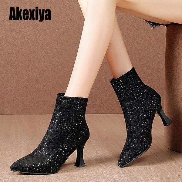 quality women fashion suede winter boots pointed toe black red wine stiletto heels ankle booties size34-40 u402
quality women fashion suede winter boots pointed toe black red wine stiletto heels ankle booties size34-40 u402
