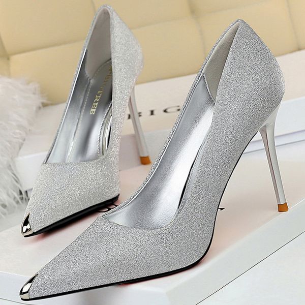 2020 female fall 9.5cm extreme high-fashion pumps bling sequins metal stylish fetish scarpins lady wedding shoes club 1fpb, Black
2020 female fall 9.5cm extreme high-fashion pumps bling sequins metal stylish fetish scarpins lady wedding shoes club 1fpb, Black