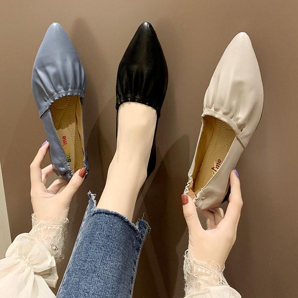 moccasin shoes autumn pointed toe 2020 fashion women's shallow mouth casual female sneakers all-match flats moccasins fall, Black
moccasin shoes autumn pointed toe 2020 fashion women's shallow mouth casual female sneakers all-match flats moccasins fall, Black