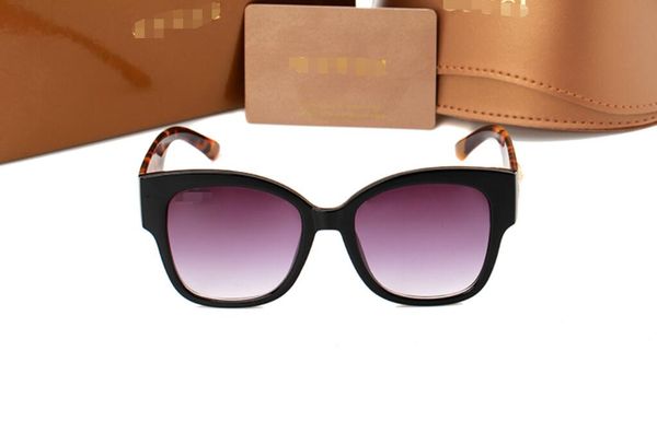 designer luxury sunglasses with box of stylish glasses for men and women uv400, White;black
designer luxury sunglasses with box of stylish glasses for men and women uv400, White;black