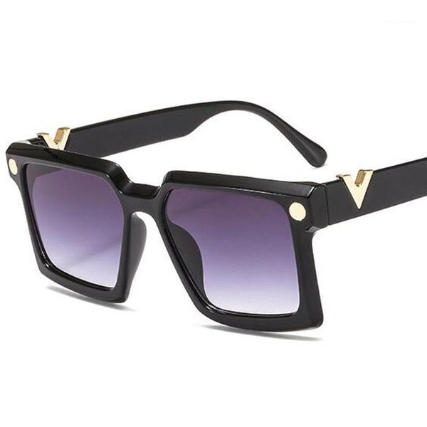 big retro square sunglasses designer sunglasses for women shades new fashion1, White;black
big retro square sunglasses designer sunglasses for women shades new fashion1, White;black