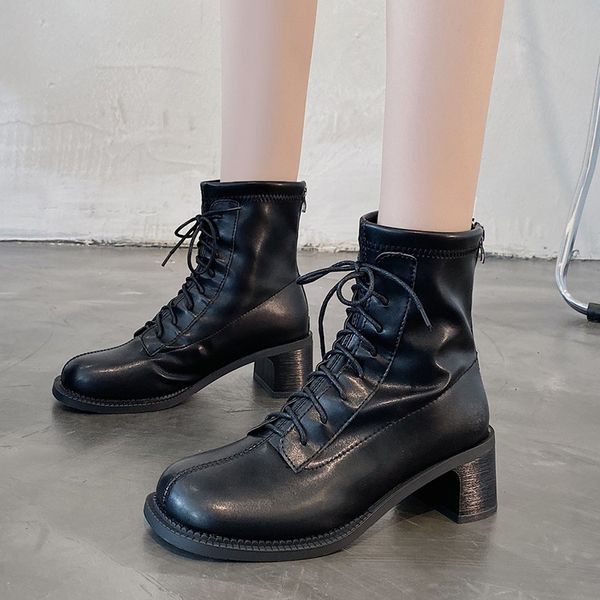 black leather plutonium ankle boots for women fashion square toe high heels woman waterproof shoes
black leather plutonium ankle boots for women fashion square toe high heels woman waterproof shoes