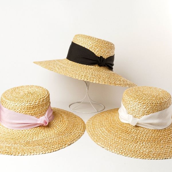 spring summer new popular wave pattern woven straw sun hats for women big brim beach hats with fashion handmade ribbon y200602, Blue;gray
spring summer new popular wave pattern woven straw sun hats for women big brim beach hats with fashion handmade ribbon y200602, Blue;gray