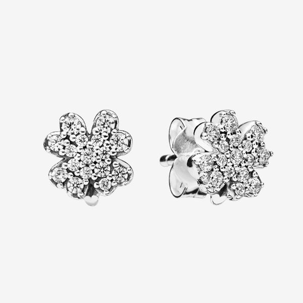 new 925 sterling silver sparkling clover stud earrings women summer jewelry with box for cz diamond earring sets, Golden;silver
new 925 sterling silver sparkling clover stud earrings women summer jewelry with box for cz diamond earring sets, Golden;silver
