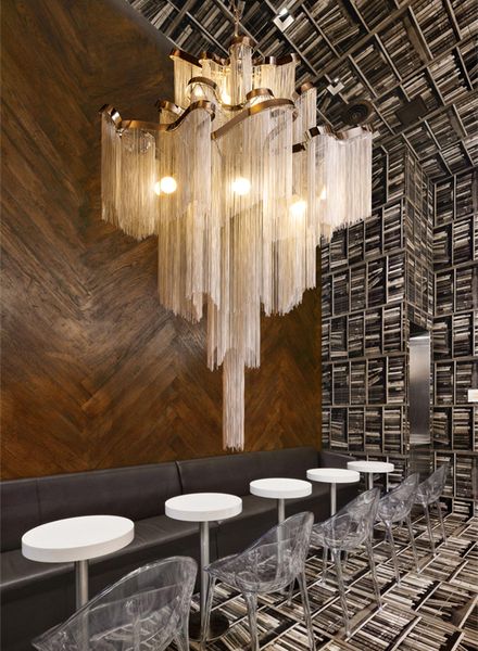 modern luxury silver gold aluminium chain fringed pendant lamp luxury stair pendant hanging light for home l decoration
modern luxury silver gold aluminium chain fringed pendant lamp luxury stair pendant hanging light for home l decoration