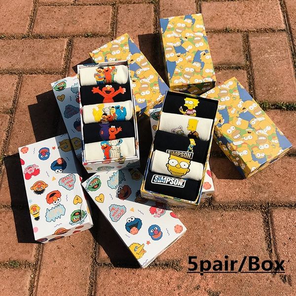 new summer style socks women cartoon printing of socks fashion cute girl socks boxed 5 pairs/lot 201109, Black;white
new summer style socks women cartoon printing of socks fashion cute girl socks boxed 5 pairs/lot 201109, Black;white