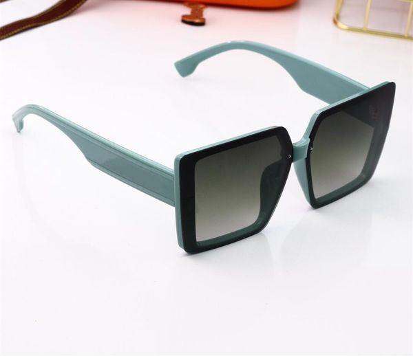 fashion designer sunglasses goggle beach sun glasses for man woman 5 color optional good quality come with box 4201, White;black
fashion designer sunglasses goggle beach sun glasses for man woman 5 color optional good quality come with box 4201, White;black