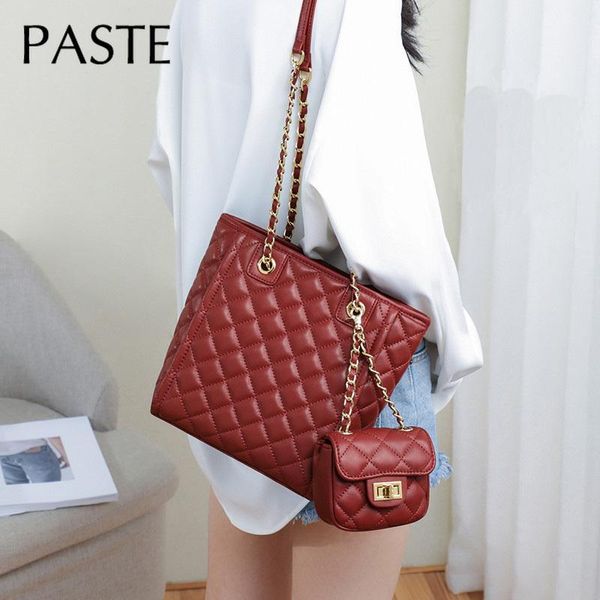 2020 fashion chain lattice design composite bag 100% real leather women purses and handbag small female shoulder bag
2020 fashion chain lattice design composite bag 100% real leather women purses and handbag small female shoulder bag