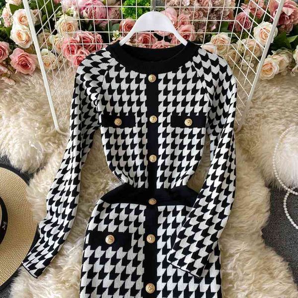 soft autumn winter cotton stretch black party dresses plus size skinny club wear gorgeous warm maxi bandage bodycon dress letter, Black;gray
soft autumn winter cotton stretch black party dresses plus size skinny club wear gorgeous warm maxi bandage bodycon dress letter, Black;gray