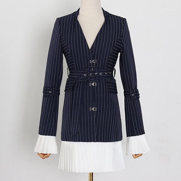seebeautiful loose single suit coat striped v-neck long sleeve belt stitching contrast color new 2021 autumn winter women t9701, White;black
seebeautiful loose single suit coat striped v-neck long sleeve belt stitching contrast color new 2021 autumn winter women t9701, White;black