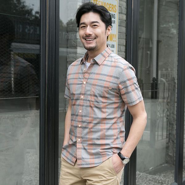 2021 new arrival fashion summer thin short sleeve men youth loose 100%pure cotton casual shirts plaid plus size 5xl 6xl, White;black
2021 new arrival fashion summer thin short sleeve men youth loose 100%pure cotton casual shirts plaid plus size 5xl 6xl, White;black