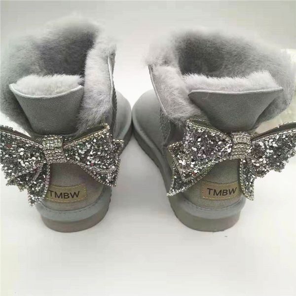 blinging bowknot 2020 nice 100% genuno couro carneiro mulher neve pele natural femininas l quente botas de, Black
blinging bowknot 2020 nice 100% genuno couro carneiro mulher neve pele natural femininas l quente botas de, Black