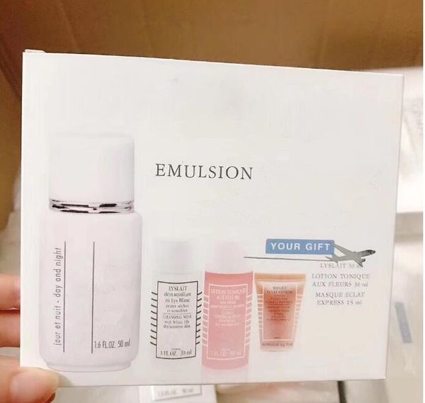 01 wholesales 4pcs emulsion skin care set 50ml lotion lyslait cleansing milk 30ml lotion 30ml radiant mask 15ml shopping dhl
01 wholesales 4pcs emulsion skin care set 50ml lotion lyslait cleansing milk 30ml lotion 30ml radiant mask 15ml shopping dhl