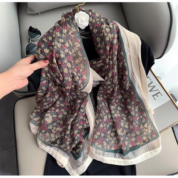 new fashion shawl twill silk scarf chain horse hijab square scarves printing kerchief woman headband scarf&wraps, Blue;gray
new fashion shawl twill silk scarf chain horse hijab square scarves printing kerchief woman headband scarf&wraps, Blue;gray