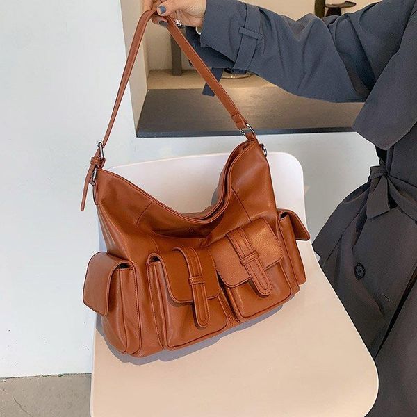 cross body 2021 trend large capacity tote bag luxury designer shoulder fashion multi-pocket messenger brand female handbag
cross body 2021 trend large capacity tote bag luxury designer shoulder fashion multi-pocket messenger brand female handbag