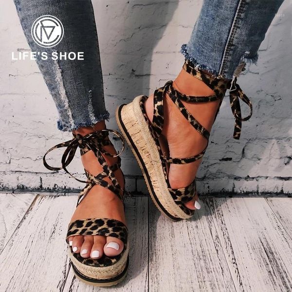 sandals 2021 women platform fashion snakeskin buckle strap mid heel shoes wedding party dress female 4 color1, Black
sandals 2021 women platform fashion snakeskin buckle strap mid heel shoes wedding party dress female 4 color1, Black