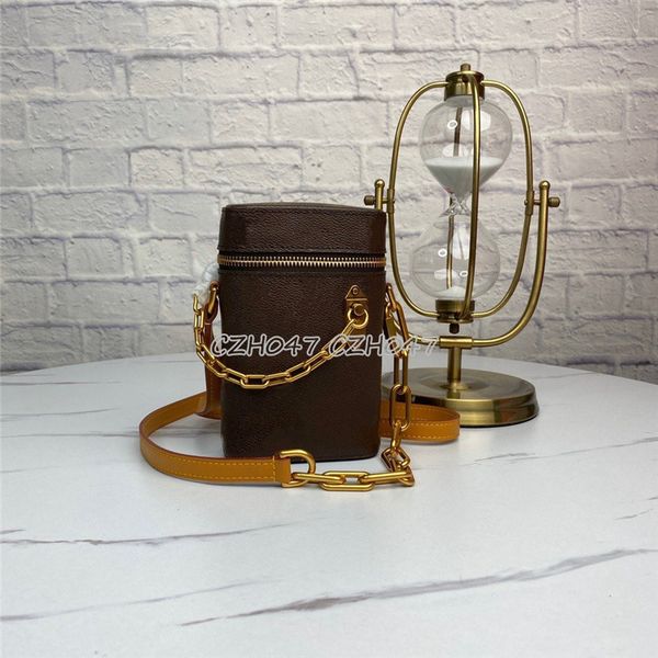 lipstick phone bag saddle women shoulder bags designer acrylic handle handbags luxury leather crossbody bag lady purses women bags
lipstick phone bag saddle women shoulder bags designer acrylic handle handbags luxury leather crossbody bag lady purses women bags