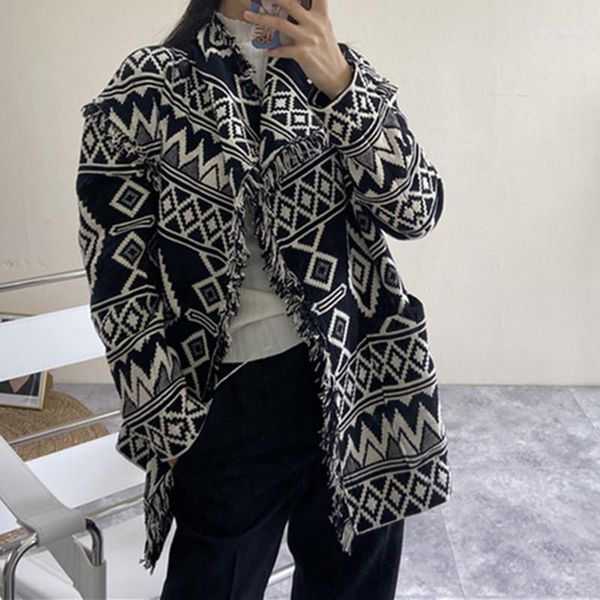 women geometric pattern knit cardigan fringe trim lady long sleeve coat female vintage single button outwear with sashes1, White
women geometric pattern knit cardigan fringe trim lady long sleeve coat female vintage single button outwear with sashes1, White