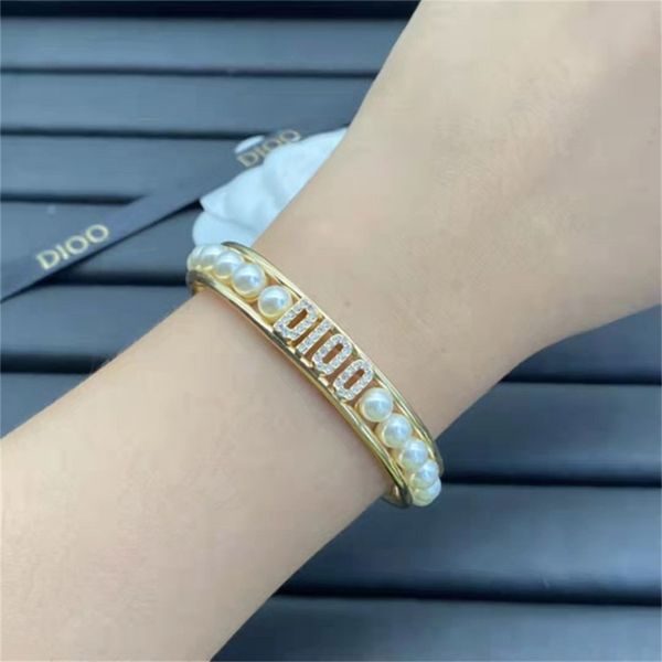 pearl live mouth bracelet women's simple hand jewelry bracelet jewelry, Golden;silver
pearl live mouth bracelet women's simple hand jewelry bracelet jewelry, Golden;silver