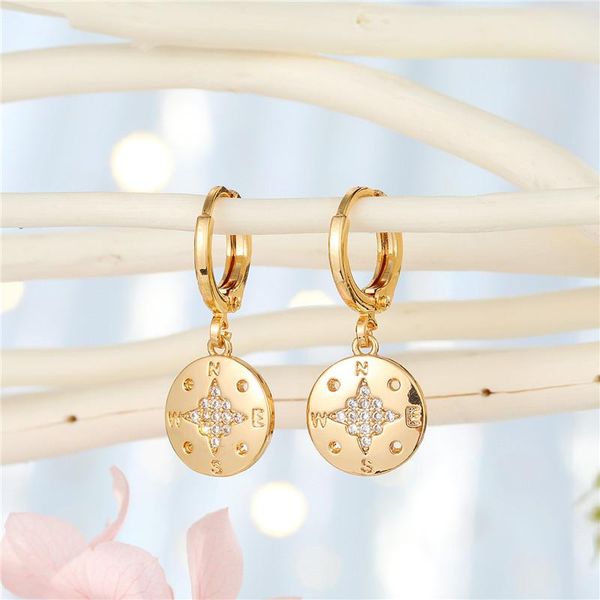 1Pair Simple Rhinestone Compass Hollow Round Hoop Earrings For Women Trendy Shiny Crystal Heart Pendant Stud Earrings Jewelry, Golden;silver
1Pair Simple Rhinestone Compass Hollow Round Hoop Earrings For Women Trendy Shiny Crystal Heart Pendant Stud Earrings Jewelry, Golden;silver