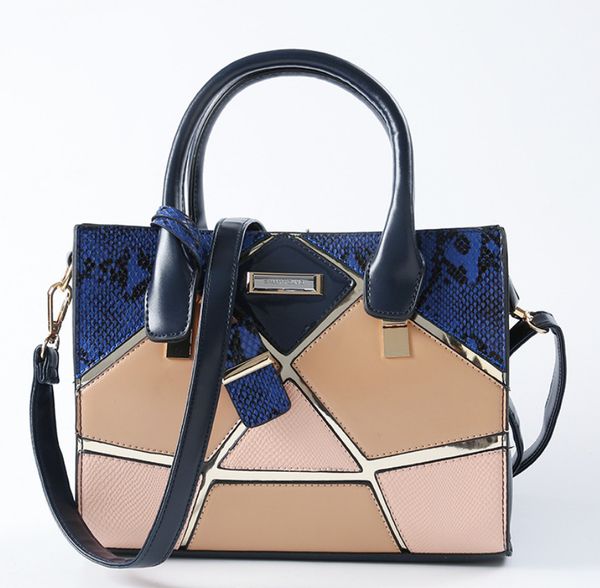 new sold fashion genuine leather women luxurys designers shoulder bag classic women handbag crossbody bag n11
new sold fashion genuine leather women luxurys designers shoulder bag classic women handbag crossbody bag n11