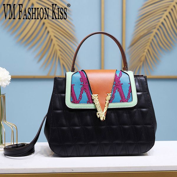 no bags for women 2020 embroidery portable messenger 27cm ladies bags microfiber synthetic leather handbag c0121
no bags for women 2020 embroidery portable messenger 27cm ladies bags microfiber synthetic leather handbag c0121
