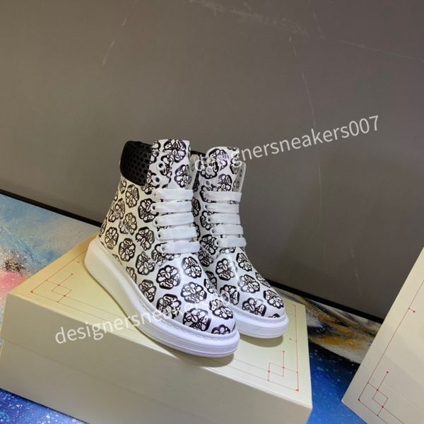 2021new woman fashion platform shoes men women running shoe skateboard utility mens trainers sports sneakers scarpe chaussures yn201120, Black
2021new woman fashion platform shoes men women running shoe skateboard utility mens trainers sports sneakers scarpe chaussures yn201120, Black