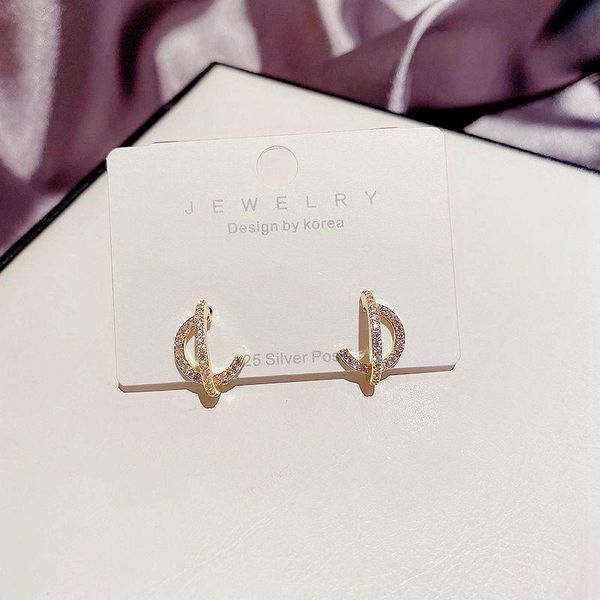 stud migga geometric design micro paved cubic zirconia earrings for women gold color fashion jewelry, Golden;silver
stud migga geometric design micro paved cubic zirconia earrings for women gold color fashion jewelry, Golden;silver