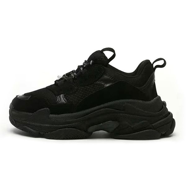 triple s men women designer casual shoes platform sneakers black white grey red green mens trainers sports shoe size 36-45
triple s men women designer casual shoes platform sneakers black white grey red green mens trainers sports shoe size 36-45