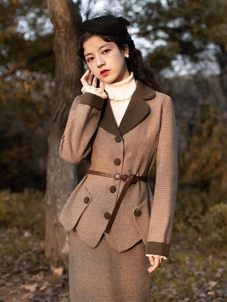 two piece dress japanese retro elegant ladies skirts slim long formal blazer plaid office skirt suit ropa de mujer suits for women 2021 eh50, White
two piece dress japanese retro elegant ladies skirts slim long formal blazer plaid office skirt suit ropa de mujer suits for women 2021 eh50, White