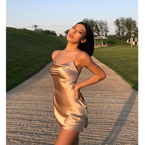 sexy dress party halter vestidos vestido champagne шелковые женщины без рукавов a-line spaghetti ремешок летний клуб над коленом, мини, Black;gray
sexy dress party halter vestidos vestido champagne шелковые женщины без рукавов a-line spaghetti ремешок летний клуб над коленом, мини, Black;gray