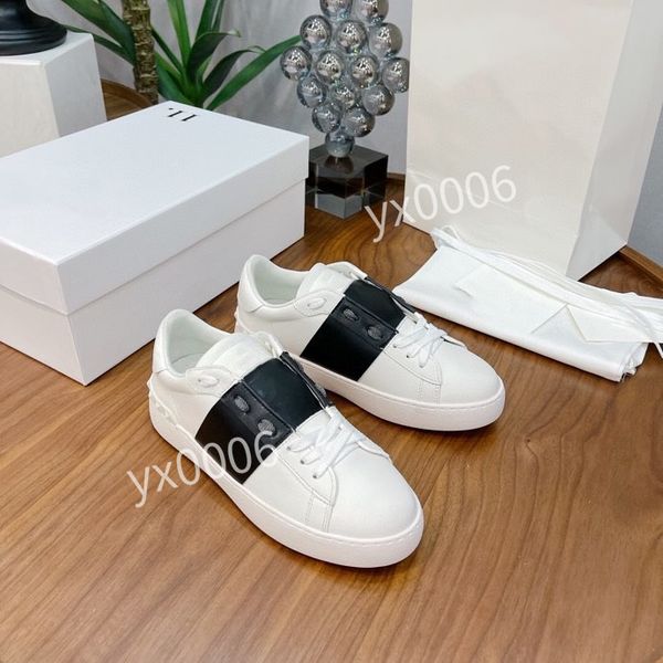sale fashion triple women 35-45 shoes platform sneakers breathable black white bred trainers sports running casual outdoor comfortable shoe, Red;white
sale fashion triple women 35-45 shoes platform sneakers breathable black white bred trainers sports running casual outdoor comfortable shoe, Red;white