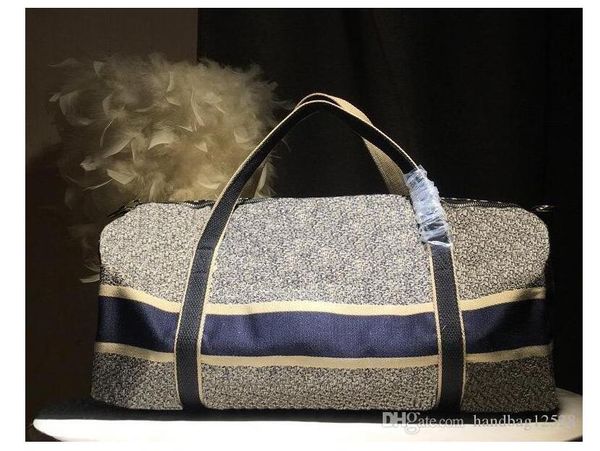 designer luxury handbag large capacity women travel bags 2021 sale quality men shoulder duffel bags carry on luggage bottom
designer luxury handbag large capacity women travel bags 2021 sale quality men shoulder duffel bags carry on luggage bottom
