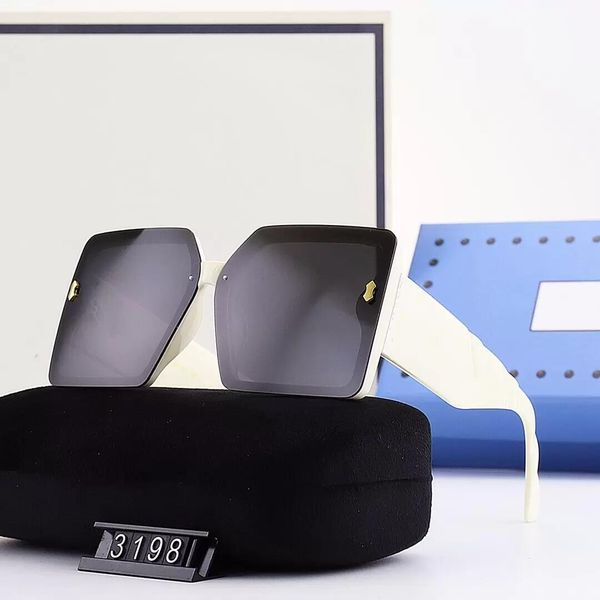 oversized sunglasses for men and women summer style anti-ultraviolet retro plate square full frame fashion random box 3198, White;black
oversized sunglasses for men and women summer style anti-ultraviolet retro plate square full frame fashion random box 3198, White;black