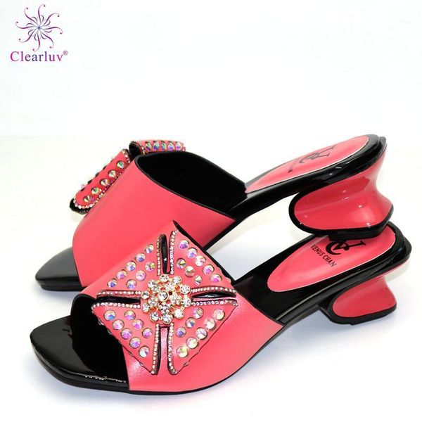 dress shoes latest design plus size women heel woman sandals 2021 summer nigerian party wedding pumps decorated with rhinestone1, Black
dress shoes latest design plus size women heel woman sandals 2021 summer nigerian party wedding pumps decorated with rhinestone1, Black