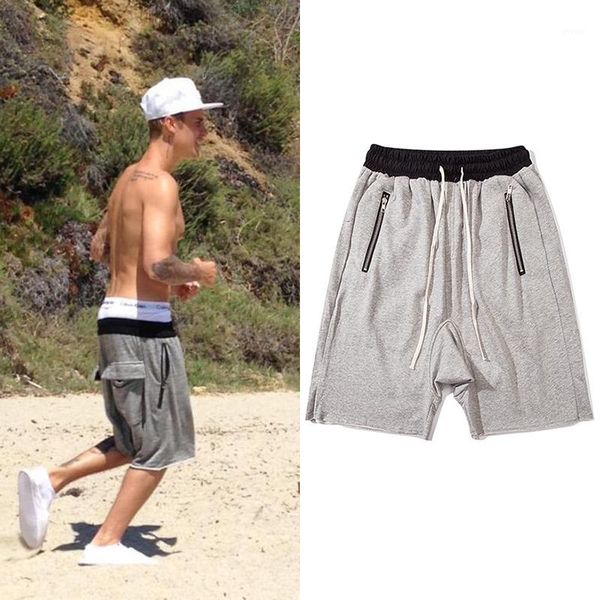 high street bieber baggy harem shorts hip hop drawstring loose five-point pants summer drop crotch beach shorts sweat men1, White;black
high street bieber baggy harem shorts hip hop drawstring loose five-point pants summer drop crotch beach shorts sweat men1, White;black
