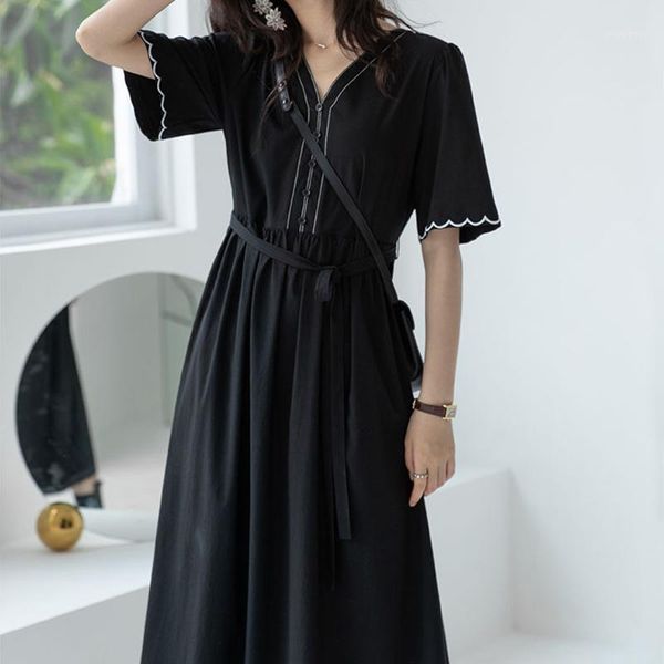 2020 women's summer new black dress waist thin french vintage dress female temperament casual button vintage korea1, White;black
2020 women's summer new black dress waist thin french vintage dress female temperament casual button vintage korea1, White;black
