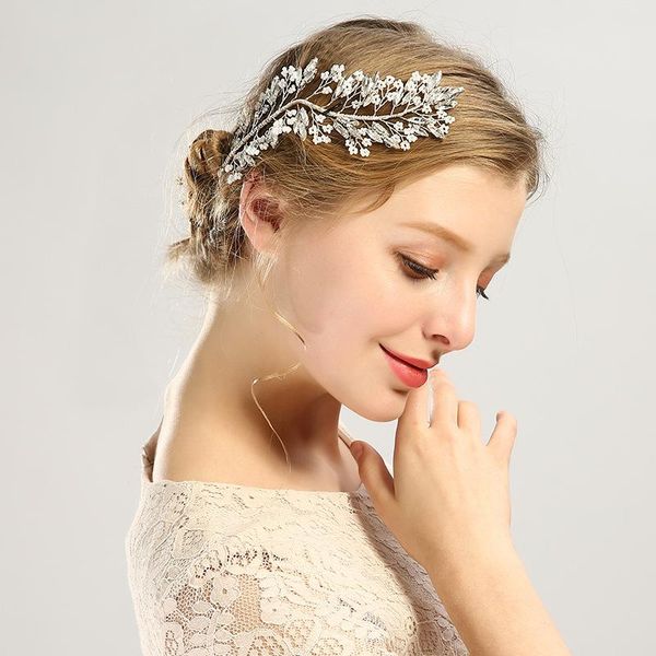 fashion silver color headband wedding crystal hair vine bridal accessories handmade beading headpiece beautiful nice gift, Golden;silver
fashion silver color headband wedding crystal hair vine bridal accessories handmade beading headpiece beautiful nice gift, Golden;silver