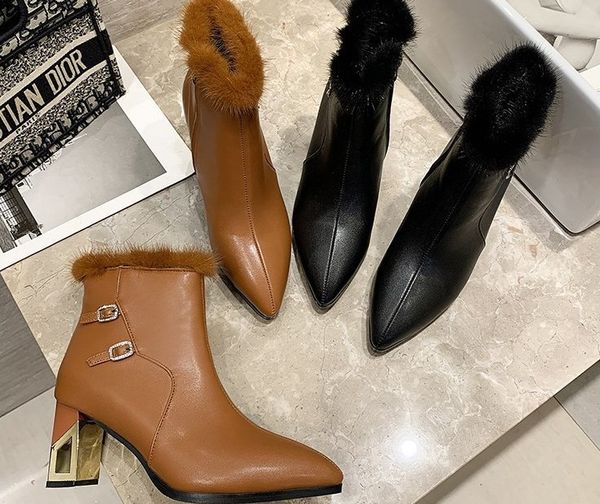 2020 autumn winter new foreign trade plus-size solid-color pointed ankle boot for women chunky heel high heel with velvet high-heeled shoes, Black
2020 autumn winter new foreign trade plus-size solid-color pointed ankle boot for women chunky heel high heel with velvet high-heeled shoes, Black