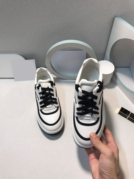 2022 new luxury designer fashion casual shoes low-cut flat sneakers non-slip comfortable design trend 35-40 code
2022 new luxury designer fashion casual shoes low-cut flat sneakers non-slip comfortable design trend 35-40 code