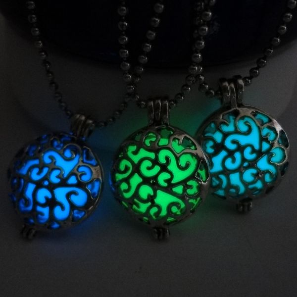 popular in europe and america hollow oval pattern luminous totem pendant necklace p frame can be opened clavicle pen
popular in europe and america hollow oval pattern luminous totem pendant necklace p frame can be opened clavicle pen