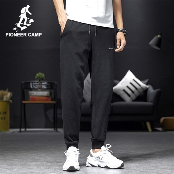 pioneer camp 2020 100%cotton jogger sweatpants men stripe design autumn winter causal loose oversized men's clothing azz0221156h q1217, Black
pioneer camp 2020 100%cotton jogger sweatpants men stripe design autumn winter causal loose oversized men's clothing azz0221156h q1217, Black