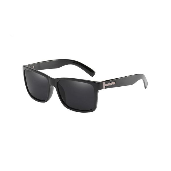 2021 new plastic sunglasses women fashion sun glasses lady designer vintage shades driving shade for fishing jy66272 tkp7, White;black
2021 new plastic sunglasses women fashion sun glasses lady designer vintage shades driving shade for fishing jy66272 tkp7, White;black