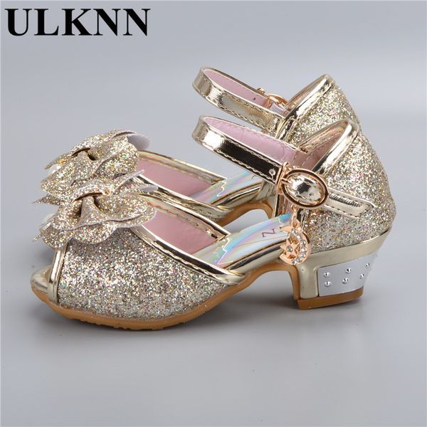 children's shoes crystal bow shiny high heels princess shoes new girls fish mouth sandals high heel shoes for children q1214, Black;red
children's shoes crystal bow shiny high heels princess shoes new girls fish mouth sandals high heel shoes for children q1214, Black;red