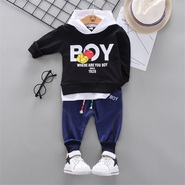 spring autumn baby clothes suit children boy girls letter hooded pants 2pcs/sets toddler fashion casual clothing kids tracksuits y1118, White
spring autumn baby clothes suit children boy girls letter hooded pants 2pcs/sets toddler fashion casual clothing kids tracksuits y1118, White