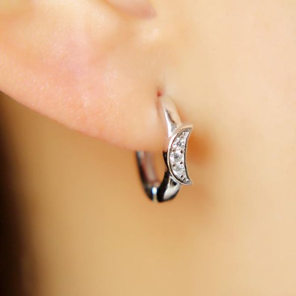 100% 925 sterling silver dainty delicate moon huggie hoop stunning young girl gift mini hoop cz moon earring, Golden;silver
100% 925 sterling silver dainty delicate moon huggie hoop stunning young girl gift mini hoop cz moon earring, Golden;silver